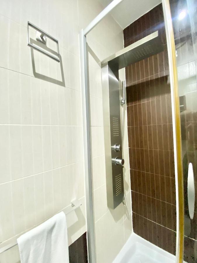 Piramides 1 Apartment Madrid Bagian luar foto