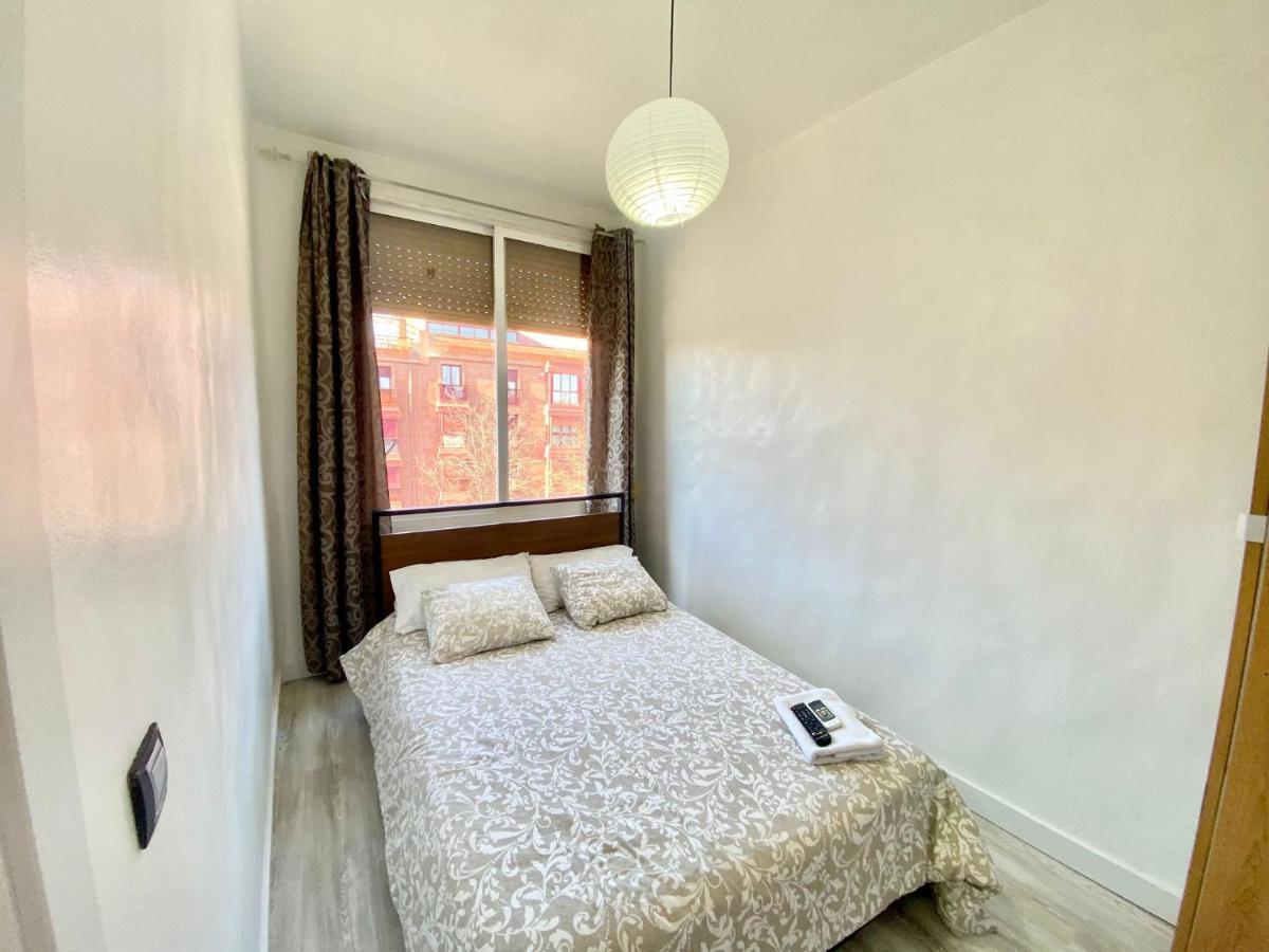 Piramides 1 Apartment Madrid Bagian luar foto